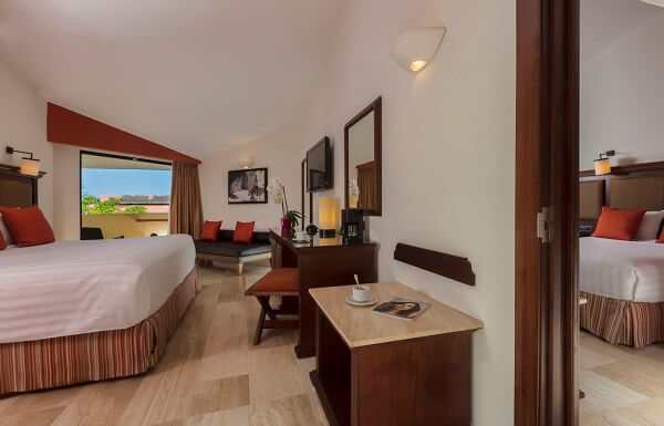 CONNECTING SUITE