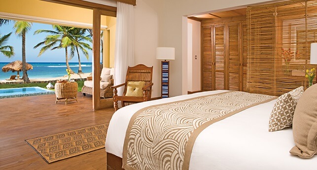 Junior Suite Deluxe Ocean Front