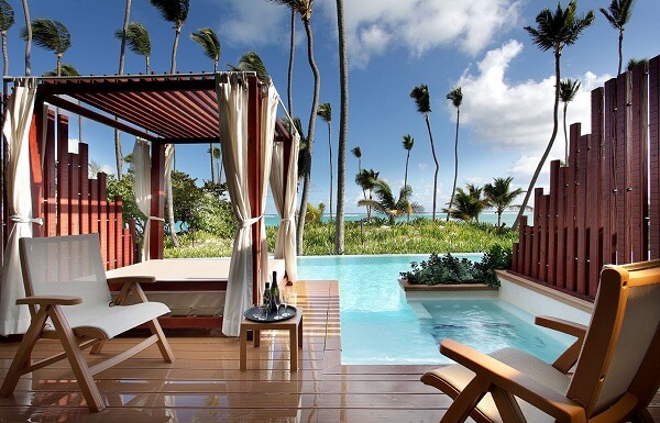 PREMIUM JUNIOR SUITE SWIM UP