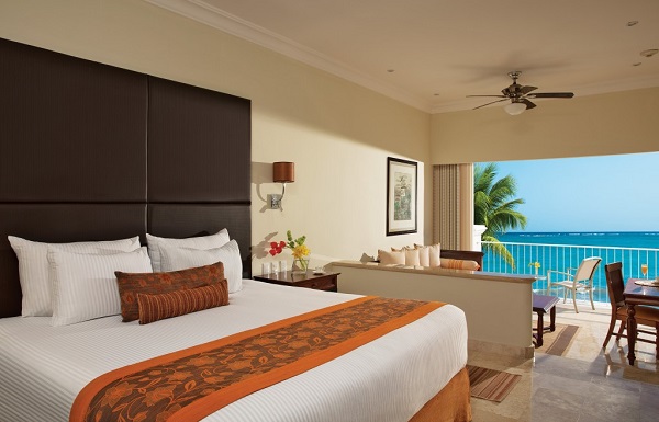 Preferred Club Junior Suite Ocean Front