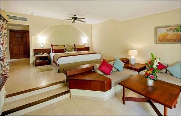 Superior Junior Suite