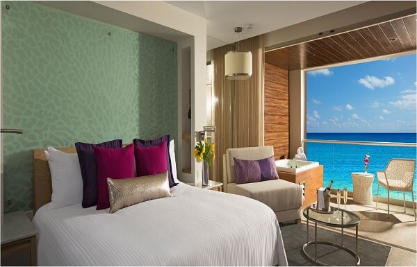 Xhale Club Junior Suite Ocean Front