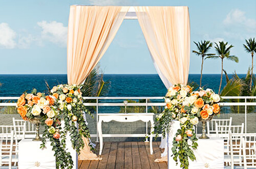Sky wedding rooftop terrace