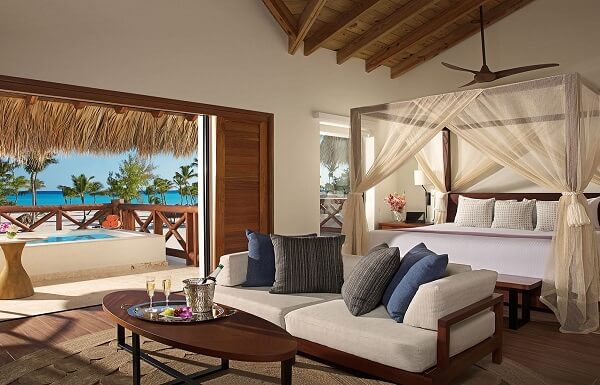 Preferred Club Bungalow Master Suite Ocean Front