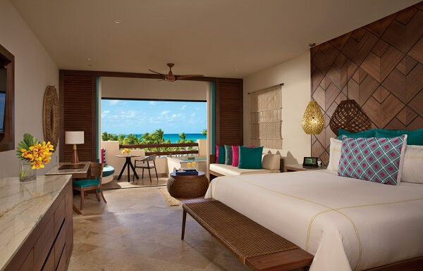 Preferred Club Junior Suite Ocean Front