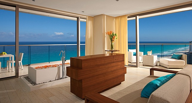 Honeymoon Suite Ocean Front